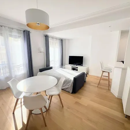 Apartment Champs-elysees