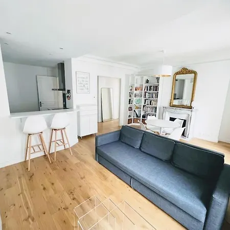Apartment Champs-elysees *